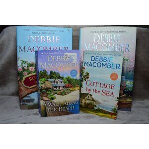 Debbie Macomber Novel Book Lot of 4 Hardback Paperback Romance Bestsellers